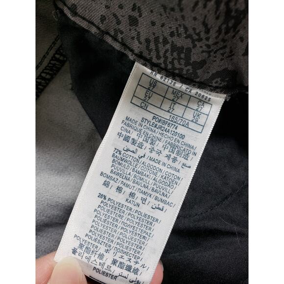 Guess Jeans Sz 27 Womens Gray Python Stretch Pants Mid Rise Skinny Ladies NWT - Picture 5 of 14